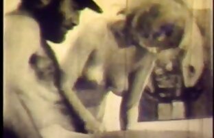 XXX Hard up petite amie baise film gay porno gratuit pour de l'argent