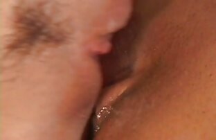 PureMature - voir les video porno Kira Queen se fait baiser ses gros seins naturels